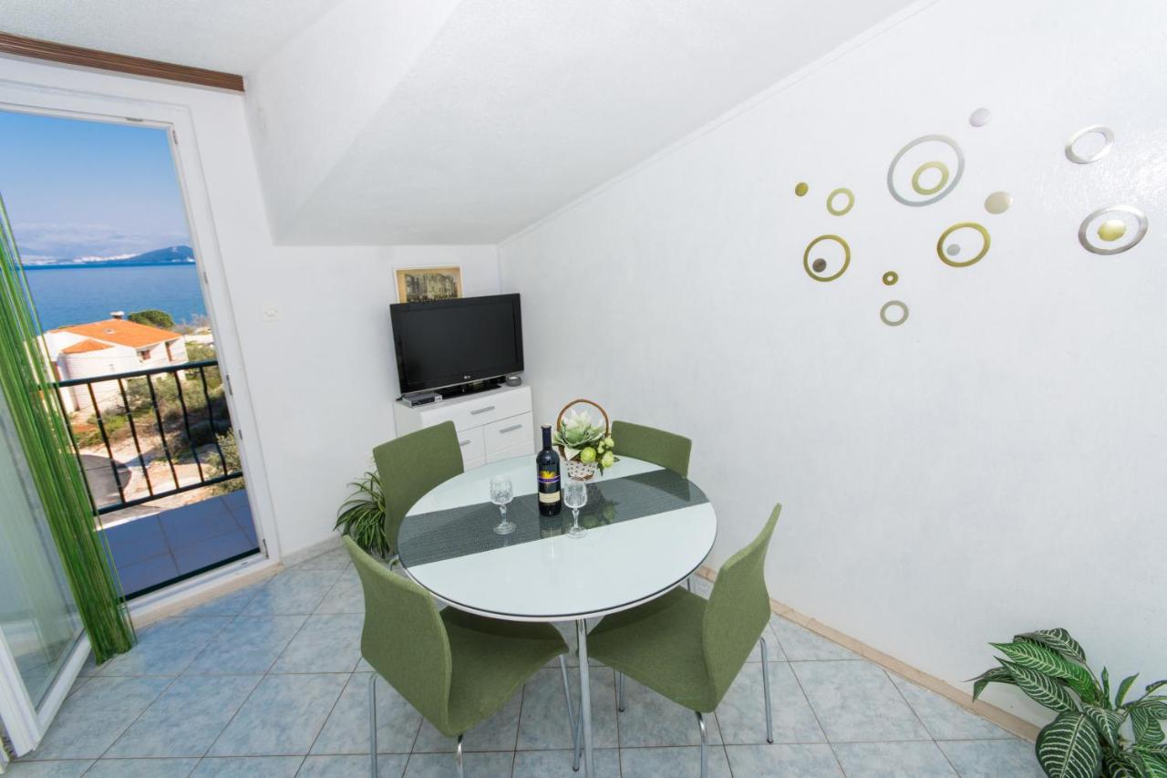 Apartments By The Sea Slatine, Ciovo - 1126 Trogir Exterior foto